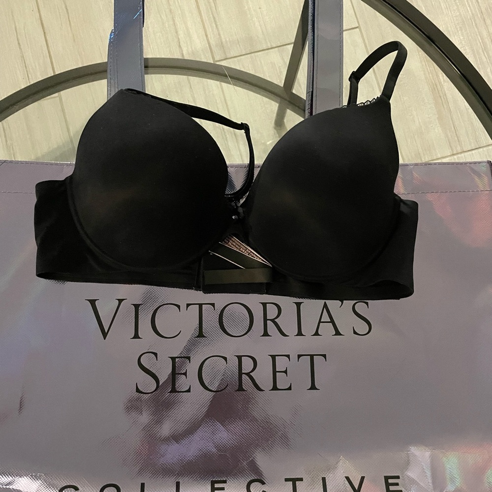 Body by Victoria 38C padded will throw in new shiny shopping tote